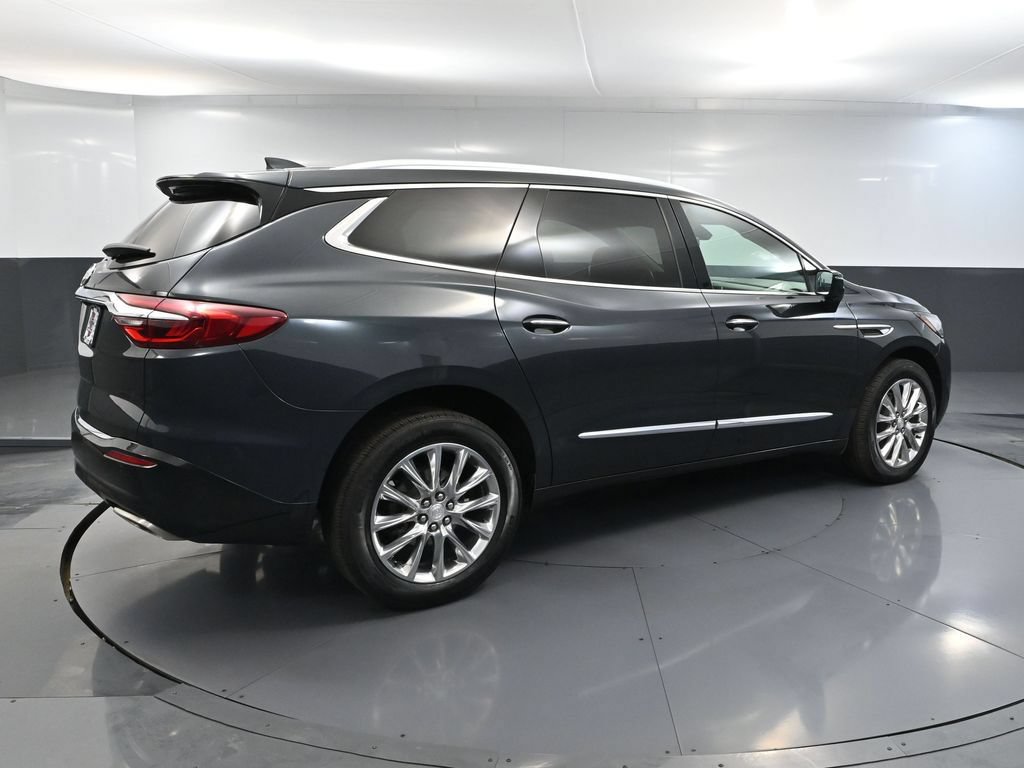 Used 2021 Buick Enclave Premium w/ Surround and Sites Package AWD/4WD image 6
