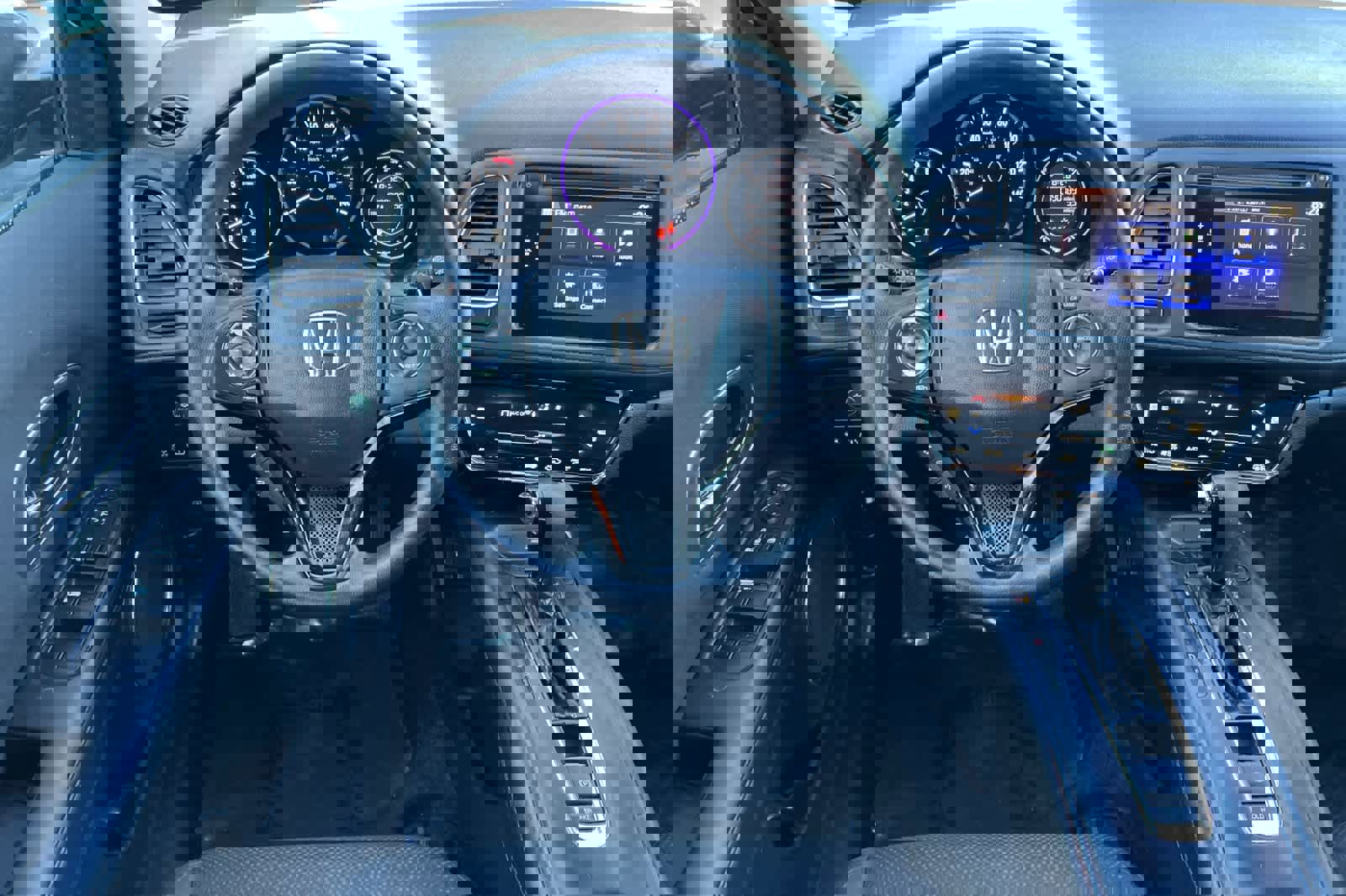 Used 2017 Honda HR-V EX image 14