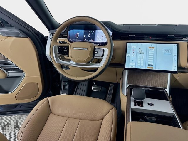 New 2026 Land Rover Range Rover Long Wheelbase SE image 25