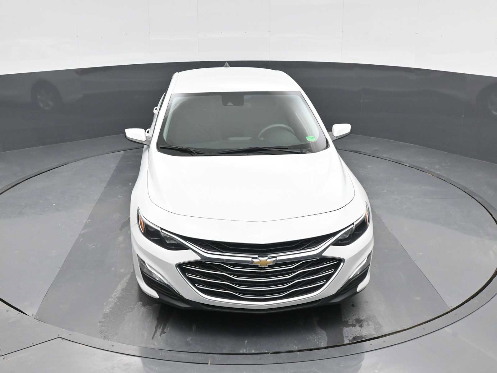 Used 2022 Chevrolet Malibu LS w/ Driver Confidence Package II image 22