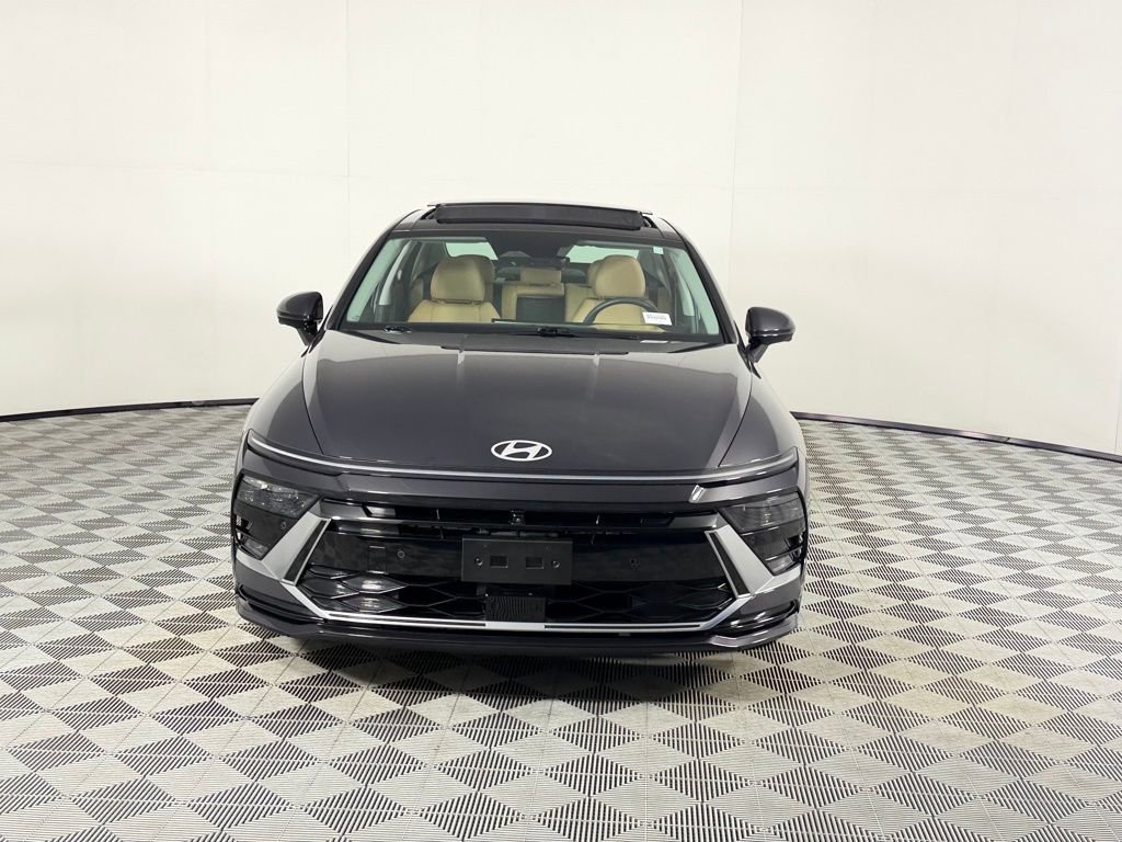 Used 2024 Hyundai Sonata Limited FWD image 7