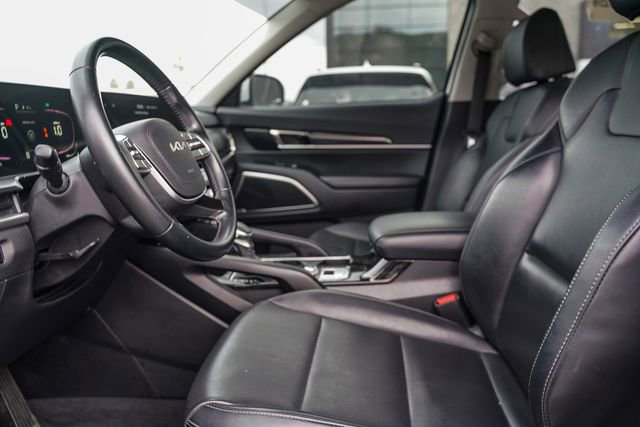 Certified 2024 Kia Telluride S w/ S Sunroof Package image 18