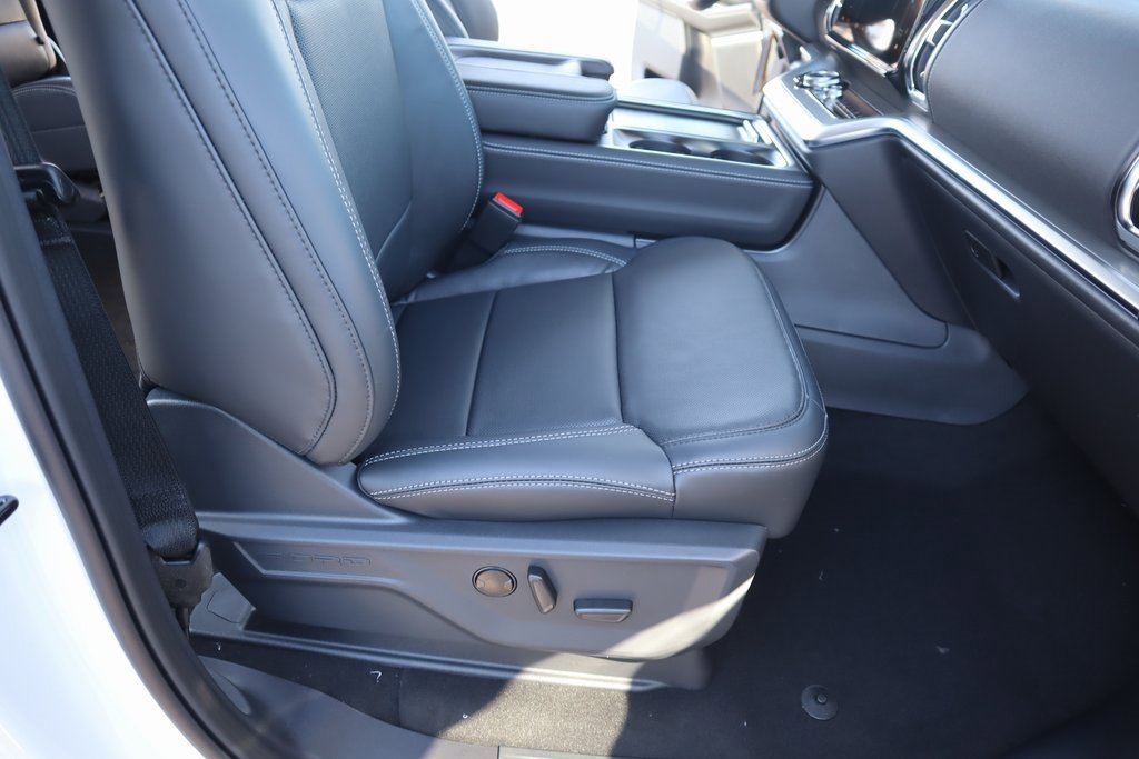 New 2025 Ford Expedition Max Platinum w/ Driver's Package image 15