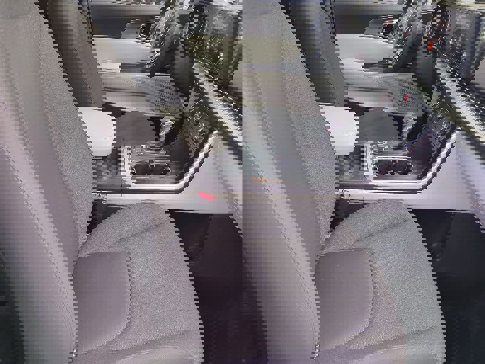 Certified 2024 Kia Carnival LX image 20