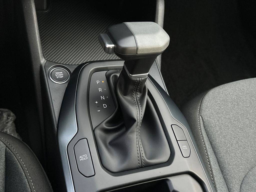 New 2025 Kia K4 FWD image 25