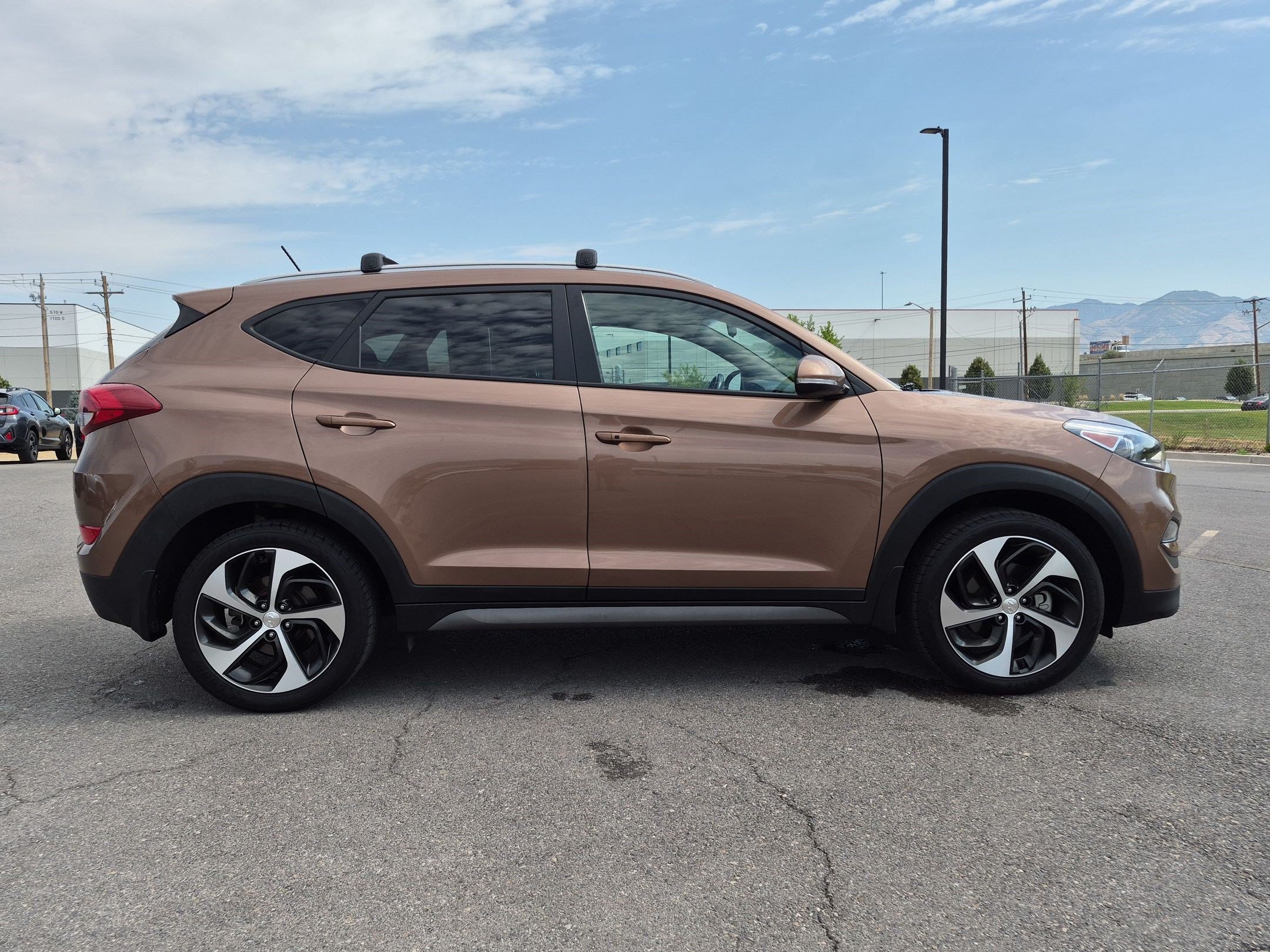 Used 2016 Hyundai Tucson Sport AWD/4WD image 2