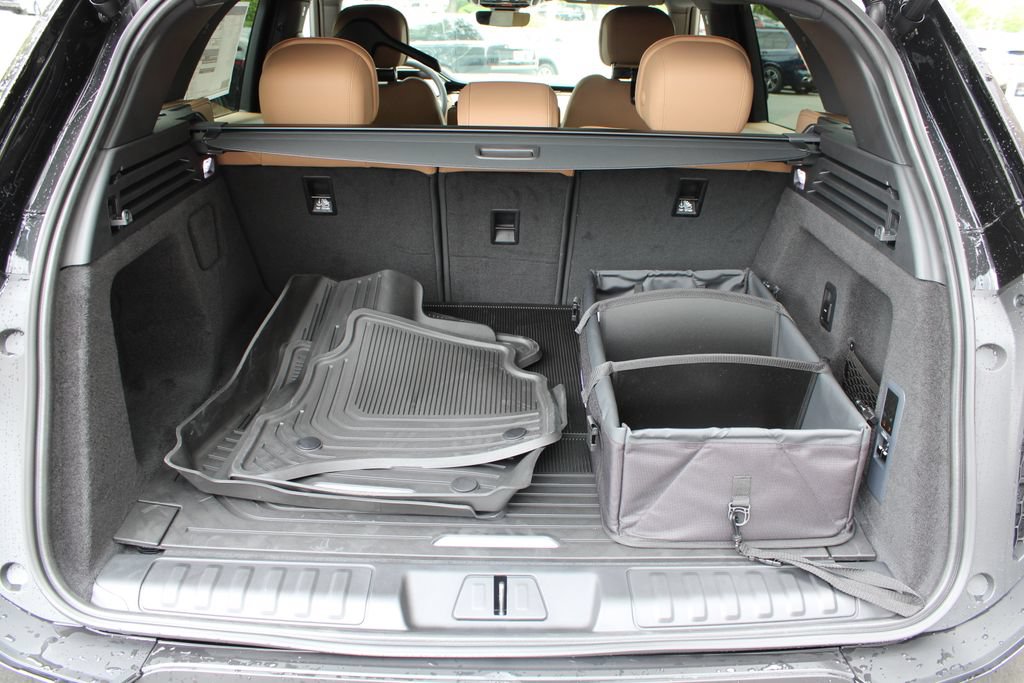 New 2026 Land Rover Range Rover Sport SE AWD/4WD image 25