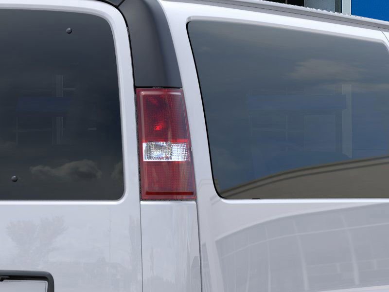 New 2025 Chevrolet Express 3500 LS image 11