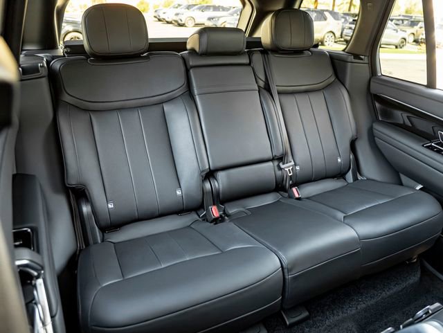 Used 2024 Land Rover Range Rover SE AWD/4WD image 25