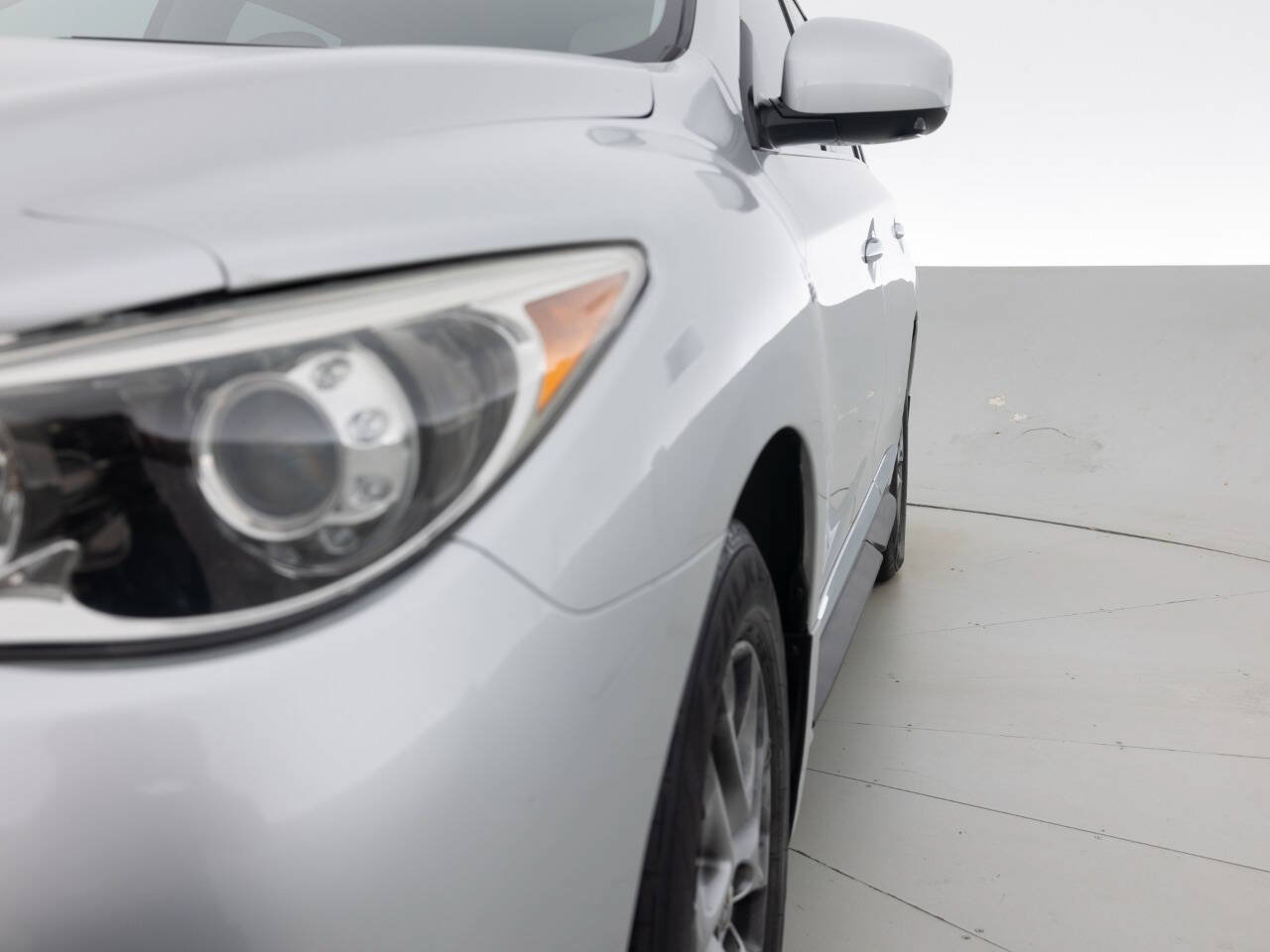 Used 2015 INFINITI QX60 Luxe w/ Premium Plus Package AWD/4WD image 12