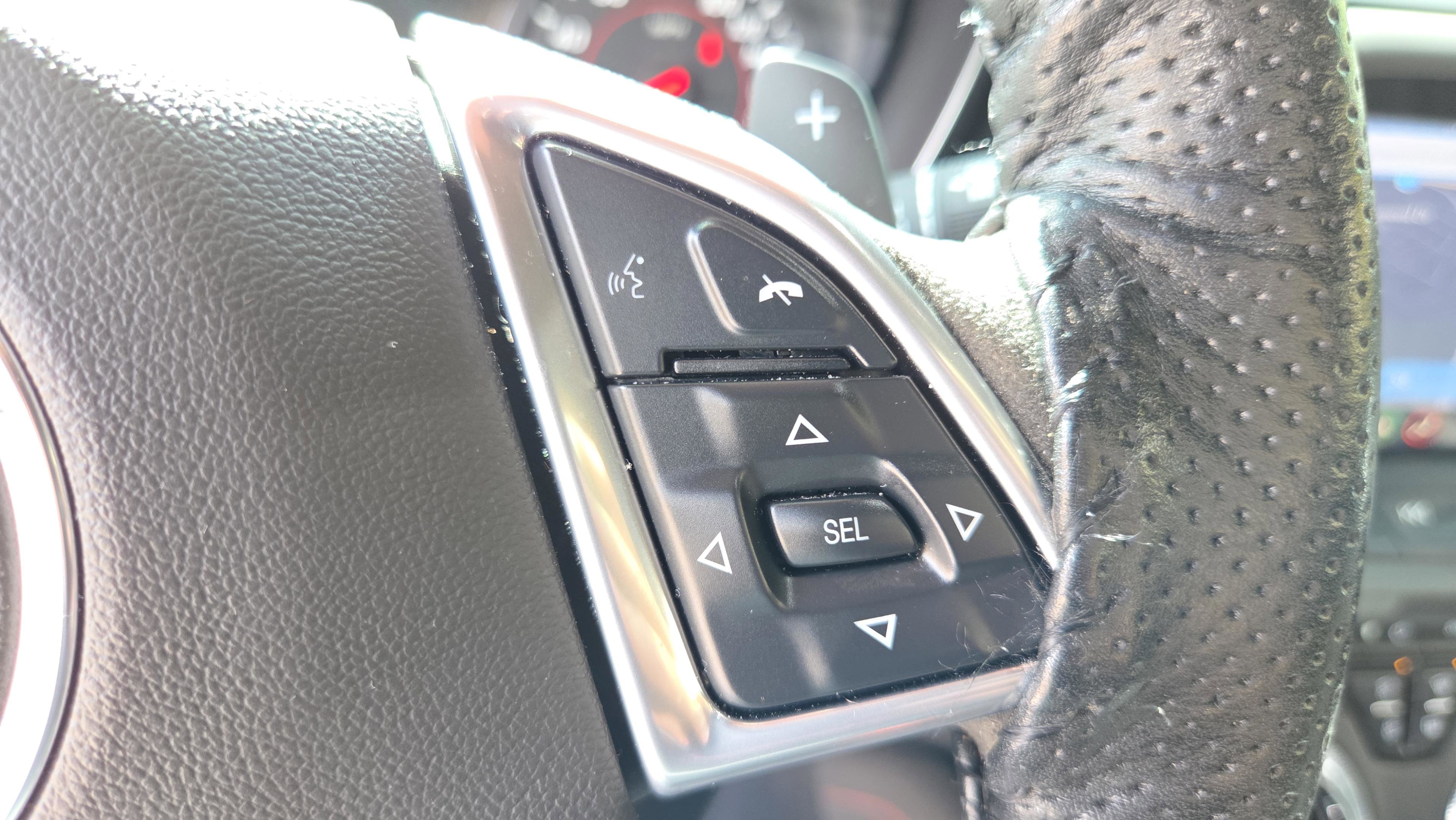 Used 2020 Chevrolet Camaro ZL1 image 30