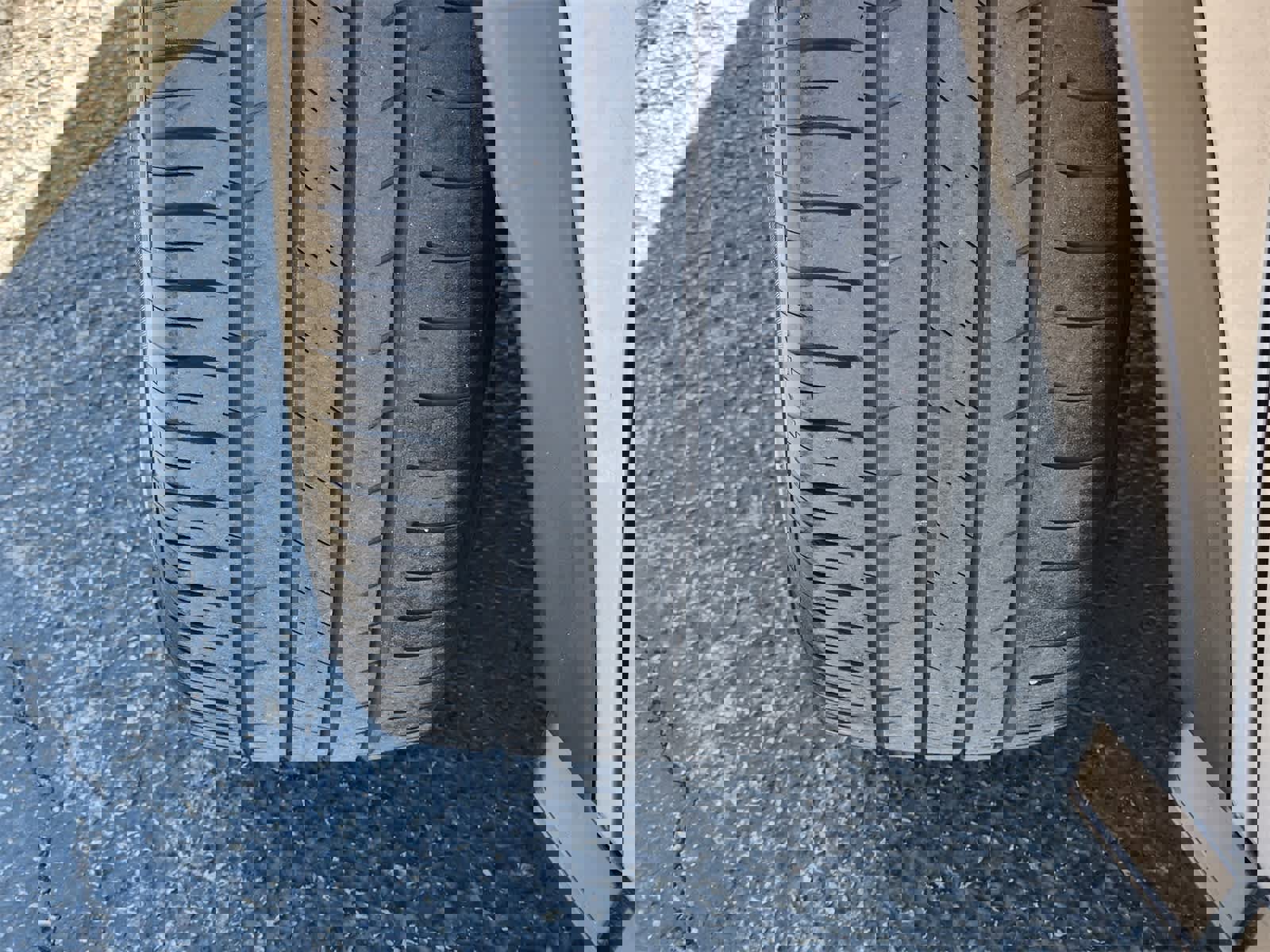 Used 2025 Honda CR-V EX-L image 10