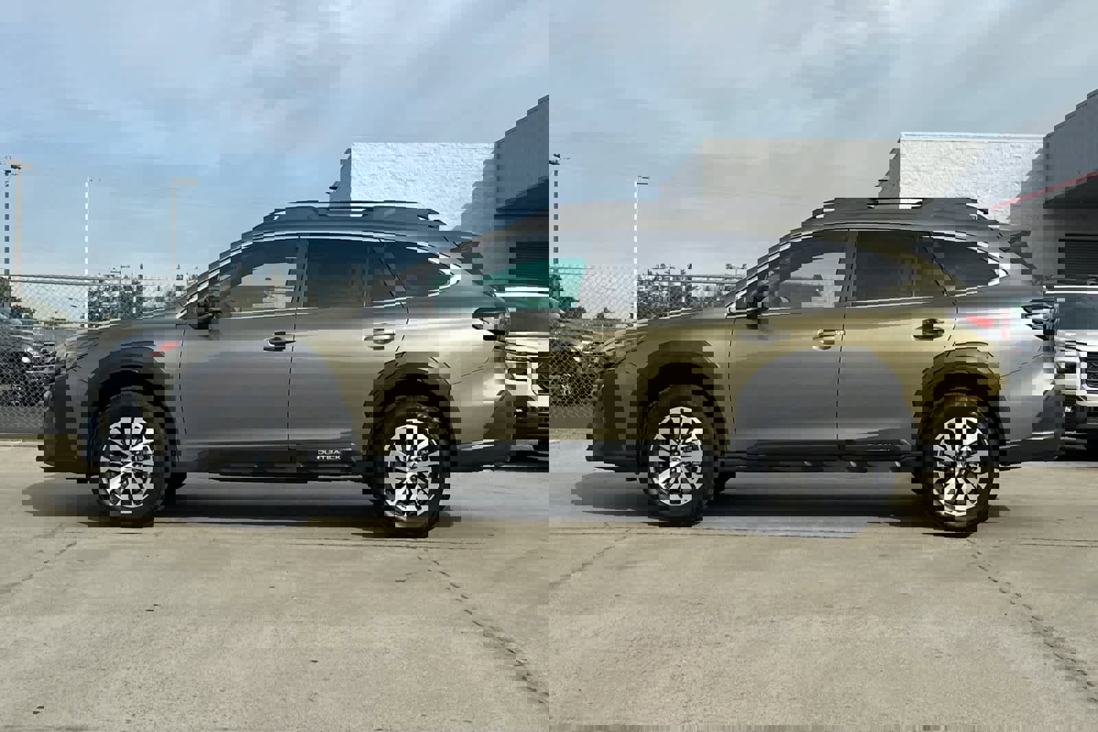 Certified 2025 Subaru Outback Premium w/ Popular Package #1 image 6