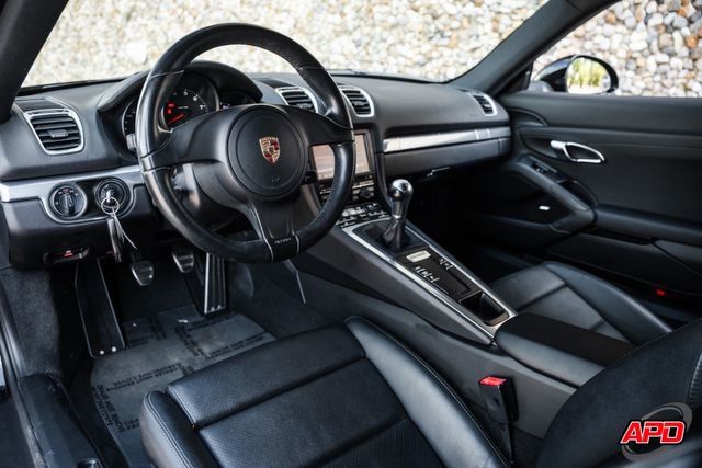 Used 2014 Porsche Cayman image 2