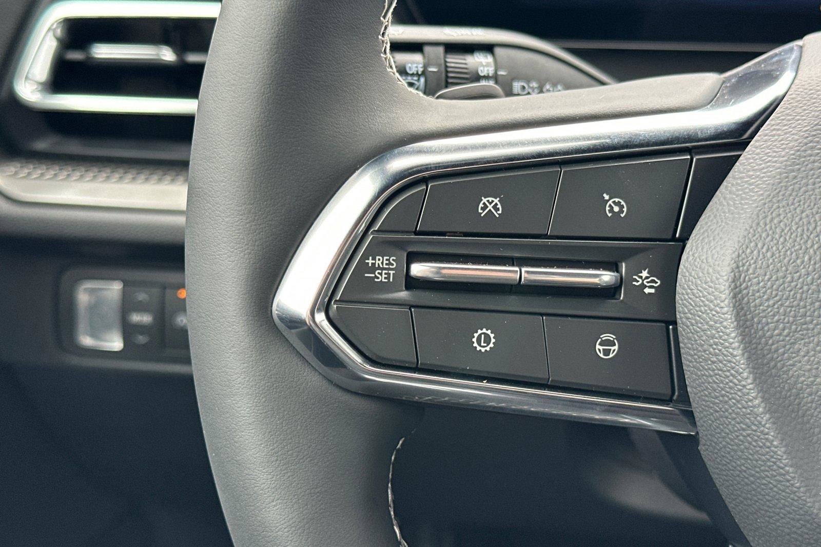 New 2026 Chevrolet Traverse LT w/ Enhanced Driving Package image 33