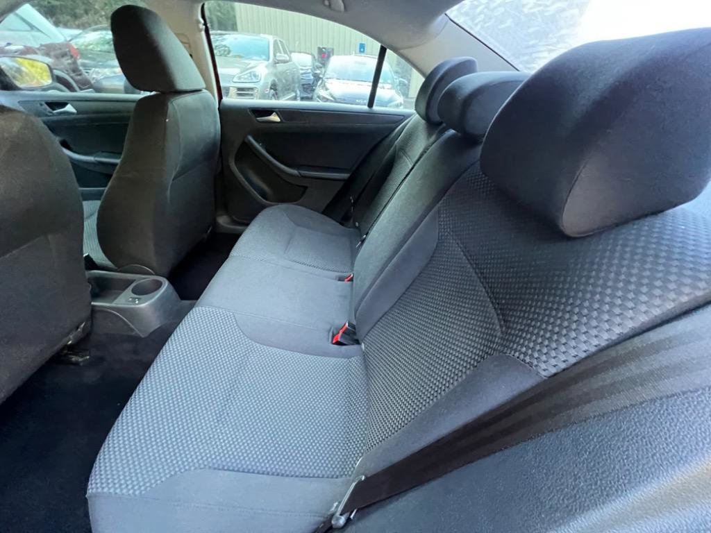 Used 2013 Volkswagen Jetta Sedan image 13