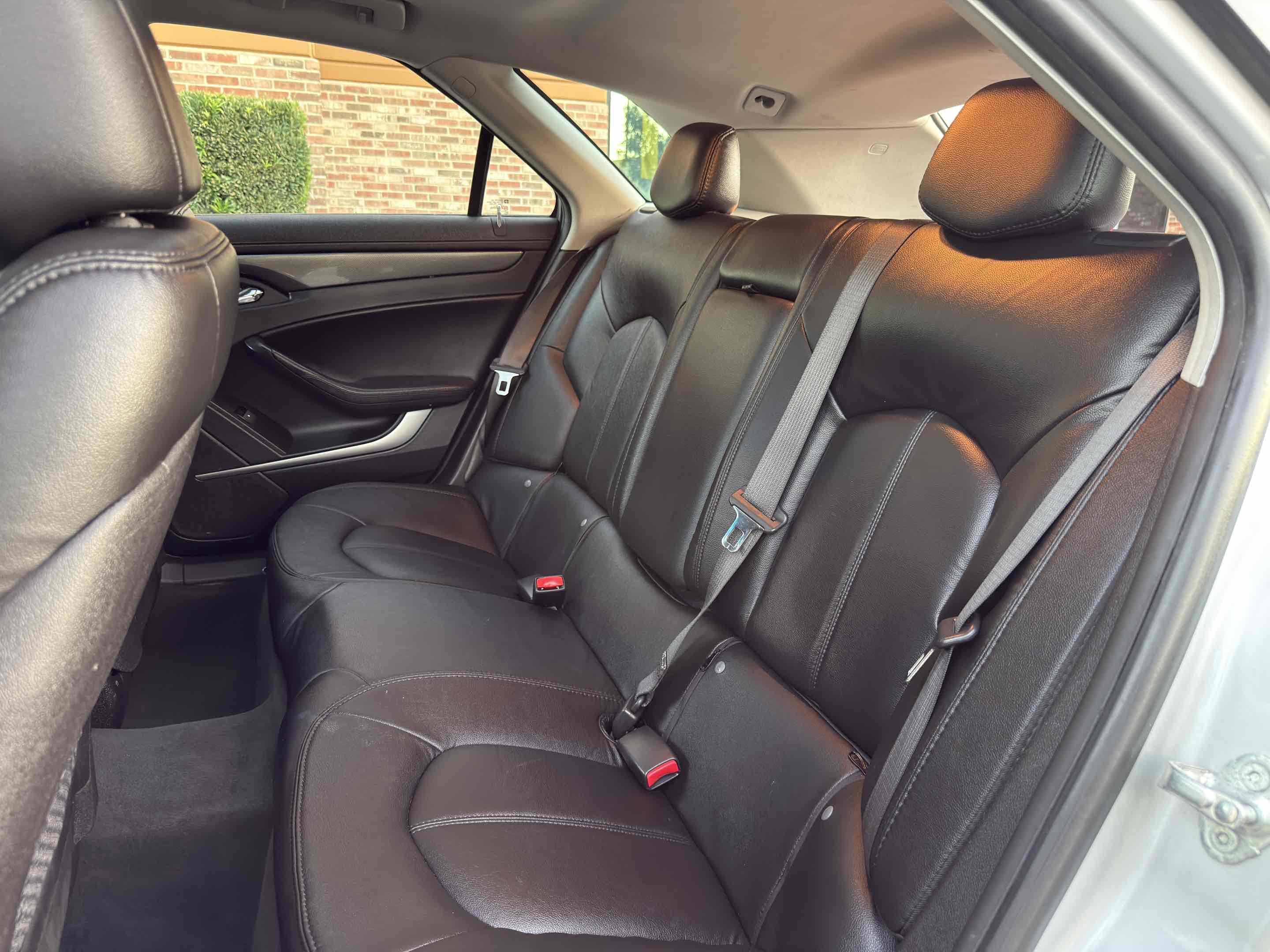 Used 2011 Cadillac CTS AWD Wagon image 77