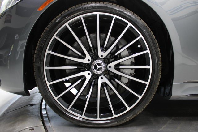 Used 2021 Mercedes-Benz S 580 4MATIC Sedan w/ AMG Line image 35