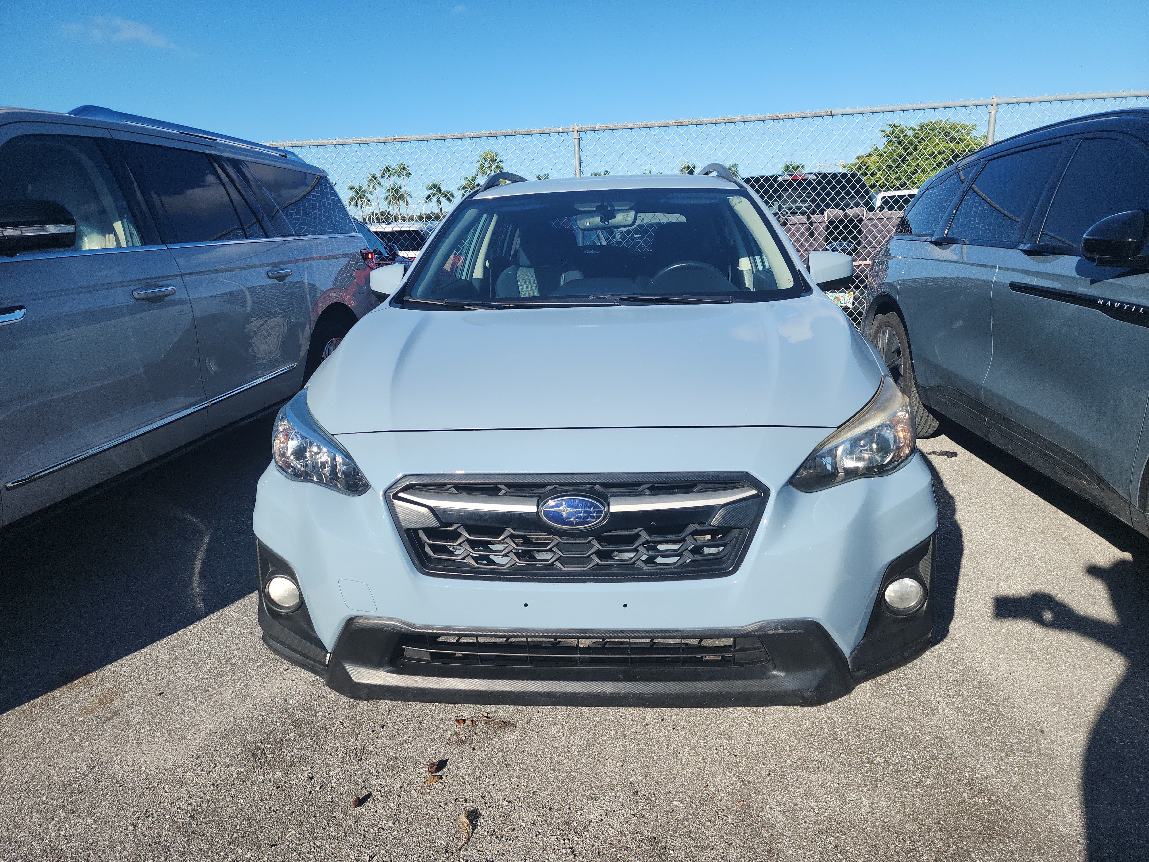 Used 2018 Subaru Crosstrek 2.0i Premium AWD/4WD image 2