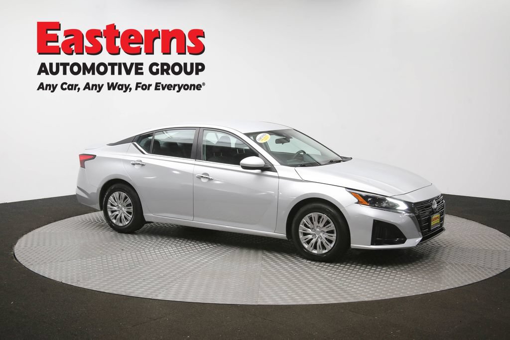 Used 2023 Nissan Altima 2.5 S FWD image 46