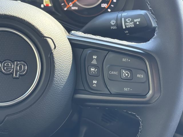 New 2026 Jeep Wrangler Unlimited Rubicon w/ Safety Group image 25