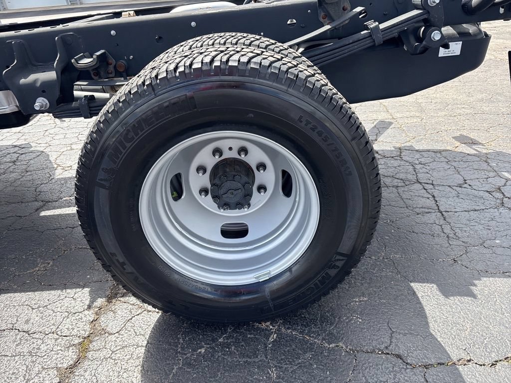 Used 2025 Ford F350 XL w/ XL Chrome Package AWD/4WD image 10