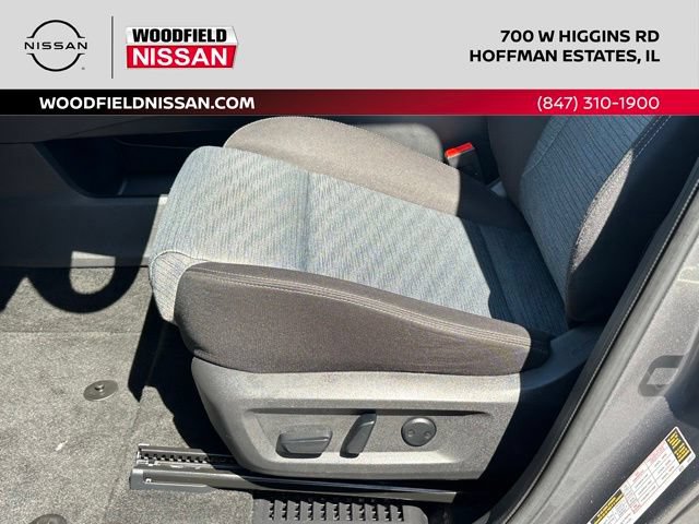Used 2023 Nissan Rogue SV AWD/4WD image 24