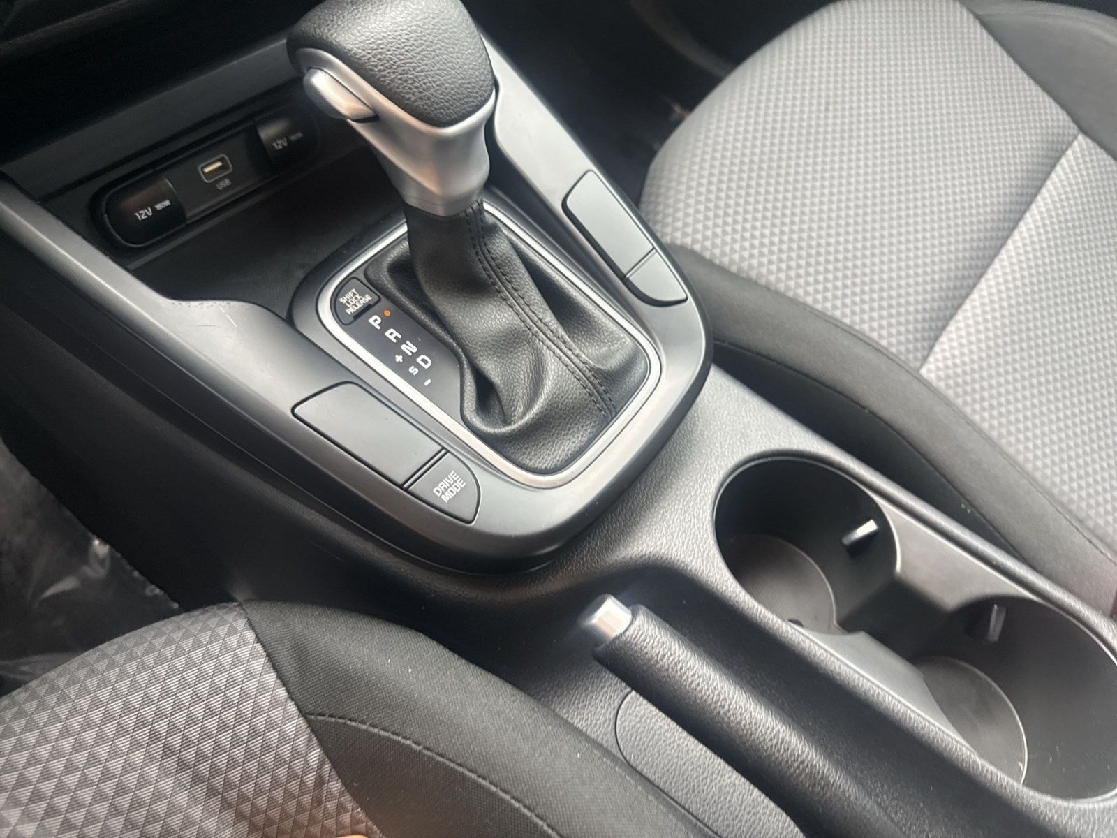 Used 2024 Kia Soul LX w/ Option Group 015 FWD image 20