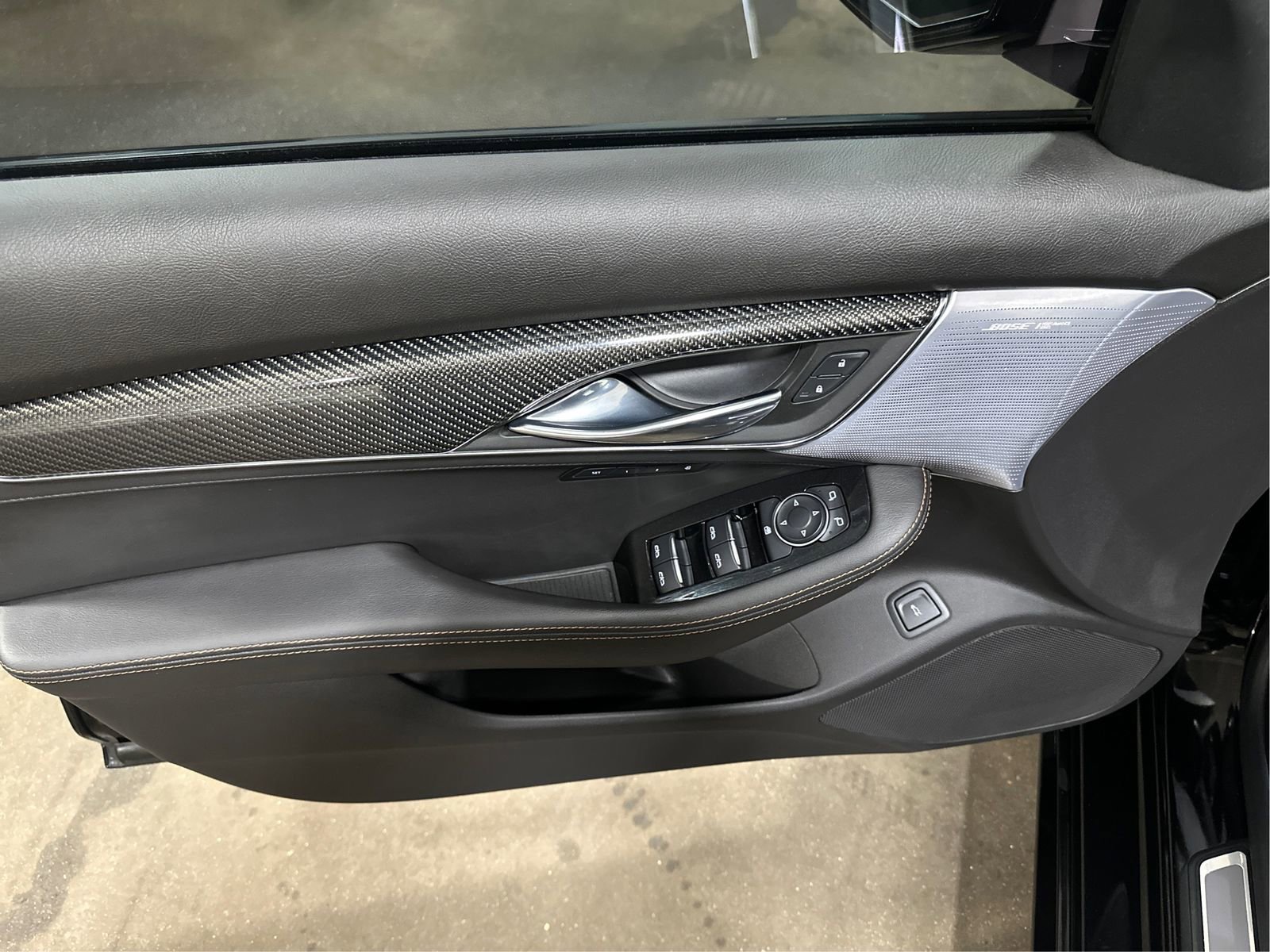 Certified 2022 Cadillac CT5 V w/ Premium Package image 21