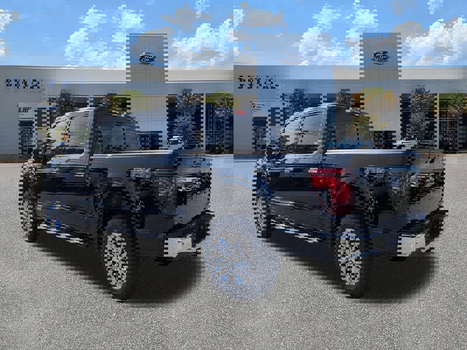 New 2025 Ford F150 XLT w/ Equipment Group 303A High image 54