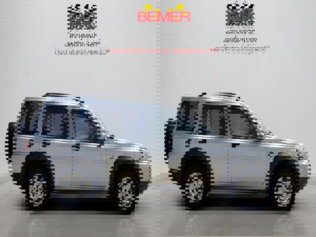 Used 2004 Land Rover Freelander SE image 6