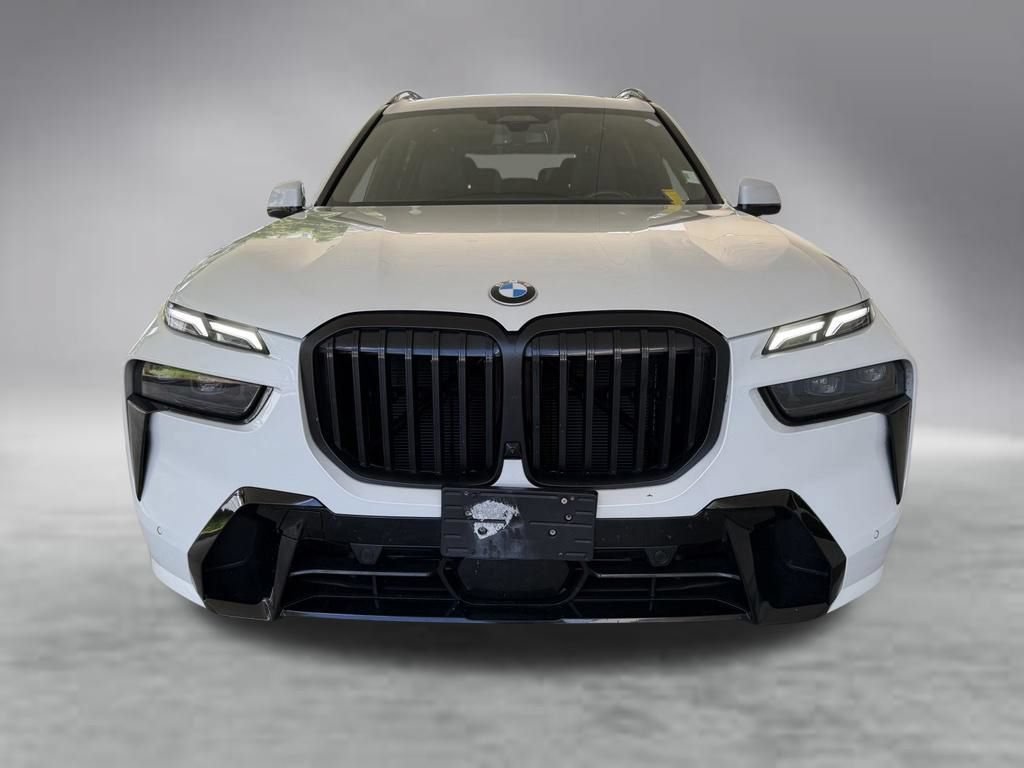 Used 2026 BMW X7 xDrive40i w/ M Sport Package AWD/4WD image 15