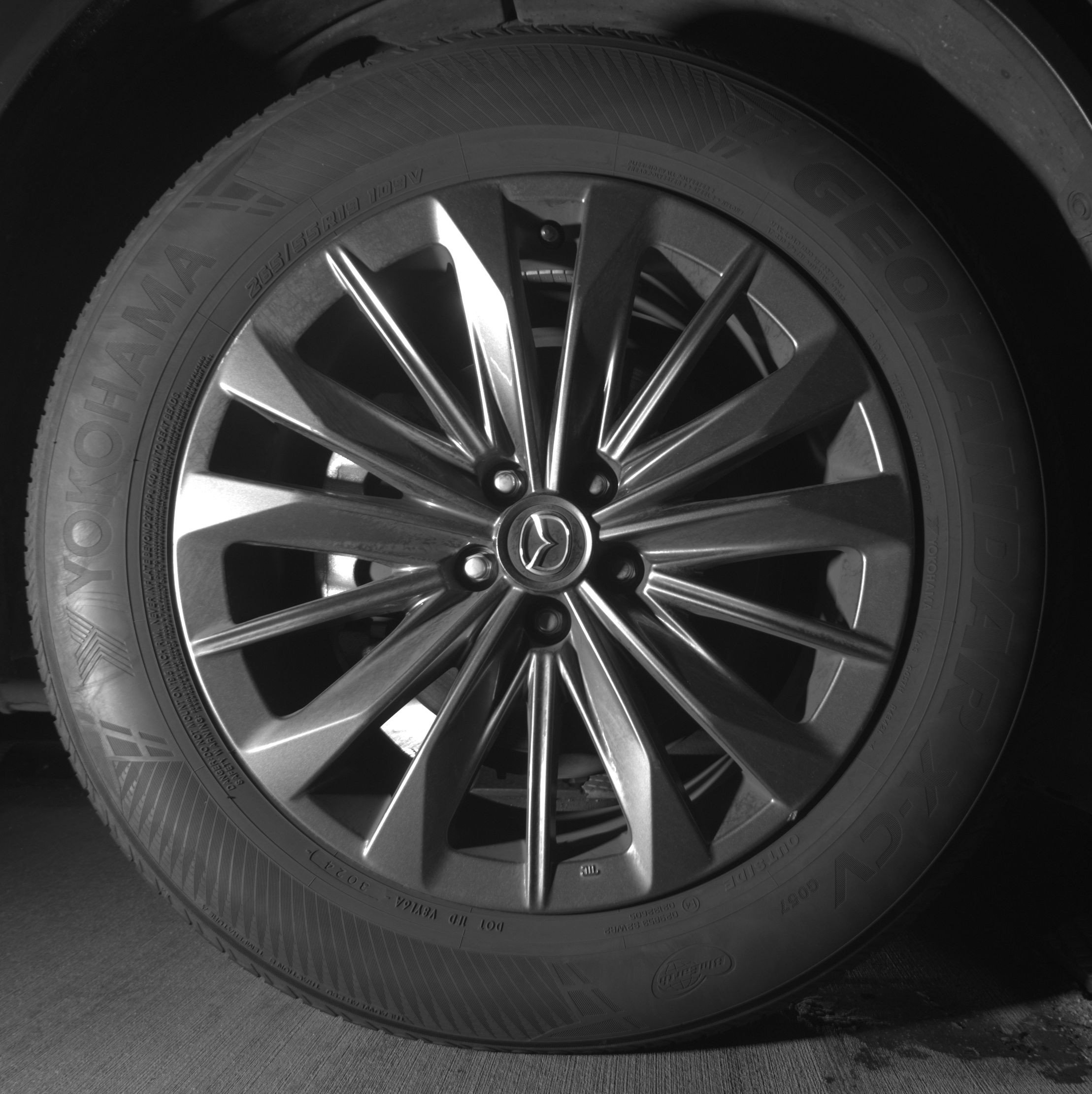 Used 2025 MAZDA CX-70 3.3 Turbo w/ Preferred Package image 13