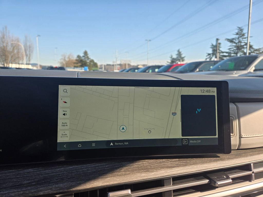 Used 2025 Hyundai Santa Fe Limited image 15