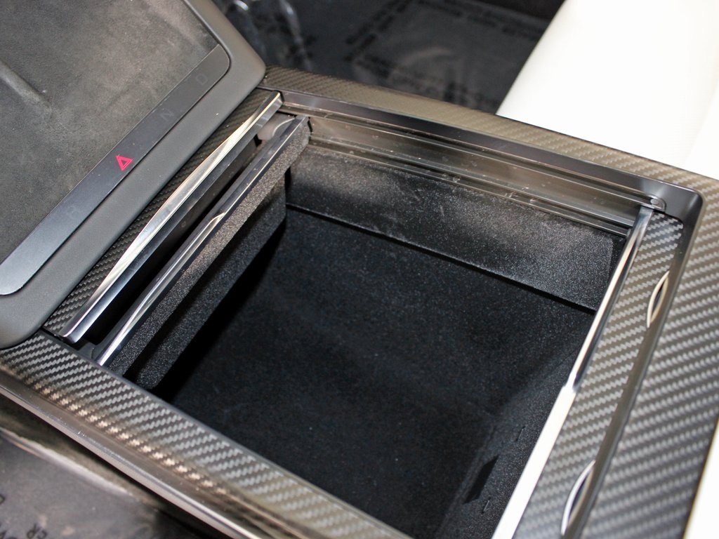 Used 2022 Tesla Model S Plaid image 30