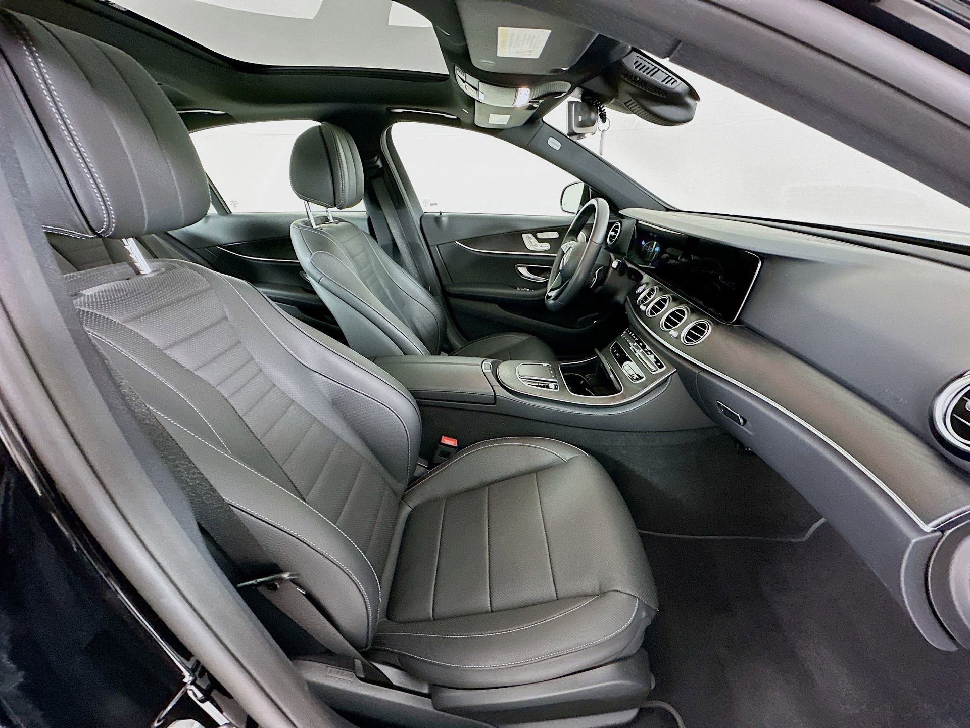 Certified 2023 Mercedes-Benz E 450 4MATIC Sedan image 30