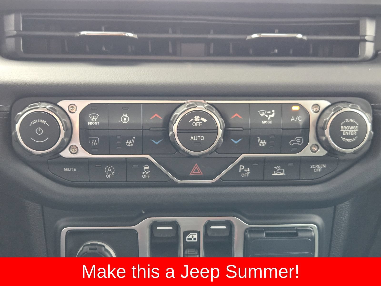 New 2026 Jeep Gladiator Mojave AWD/4WD image 25