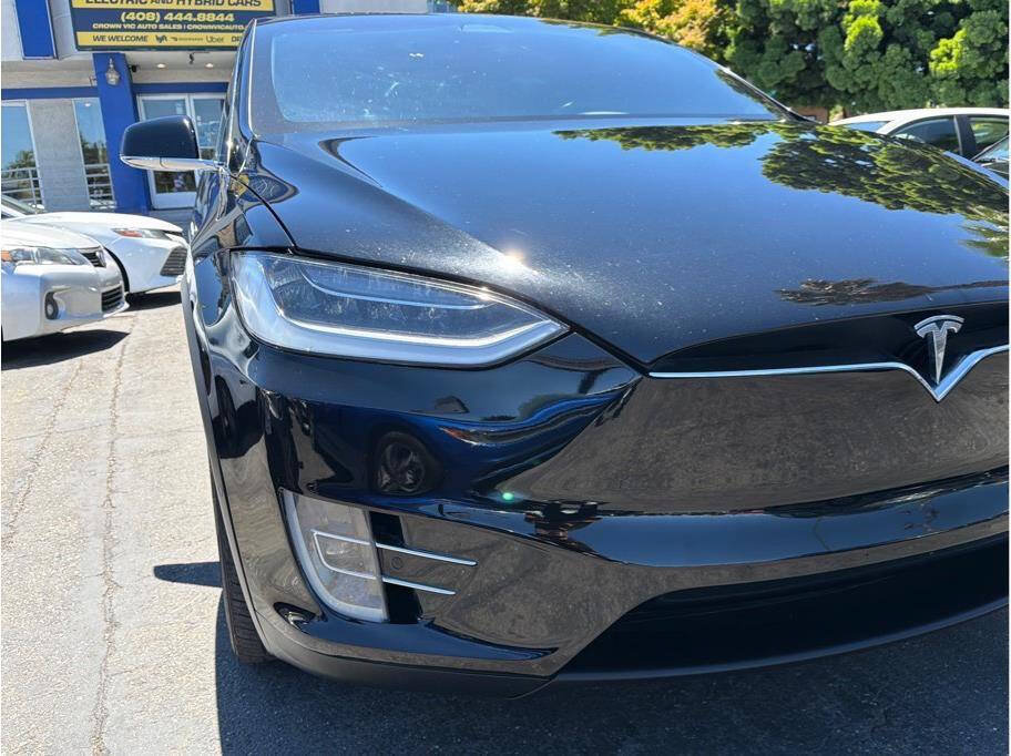 Used 2017 Tesla Model X 100D AWD/4WD image 29
