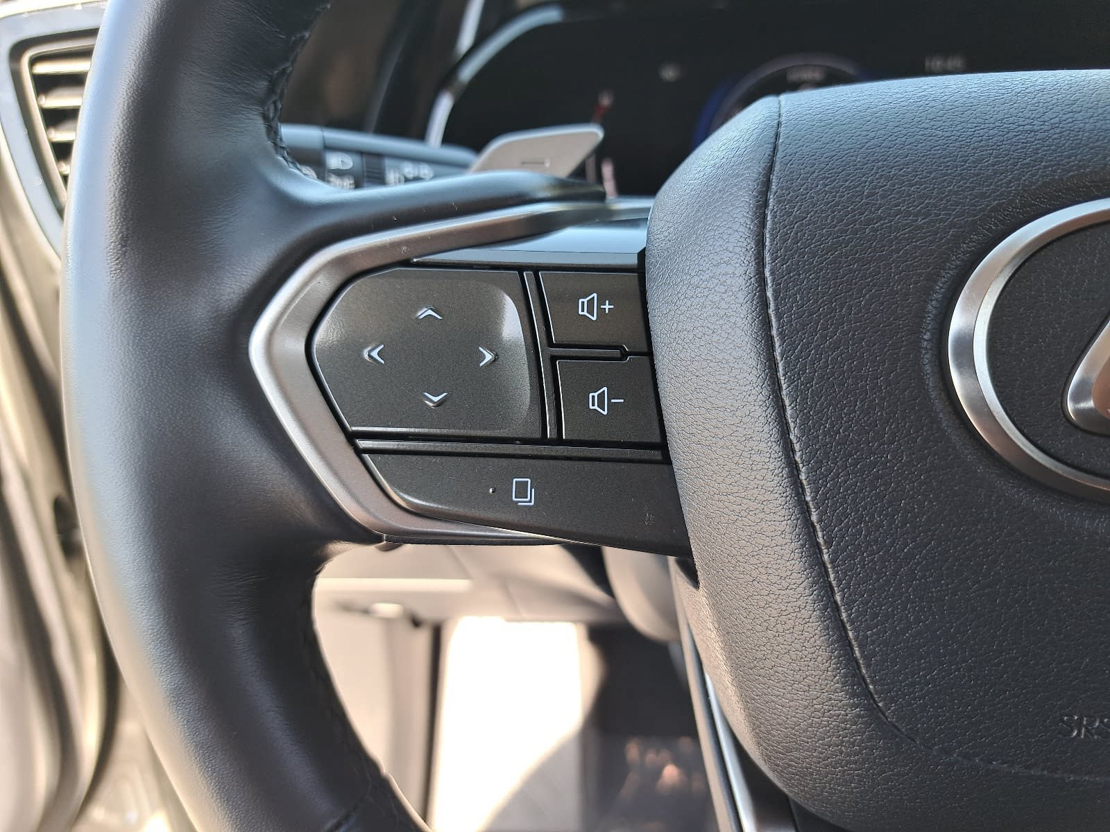 Used 2026 Lexus NX 350h AWD w/ Accessory Package (2T) image 19