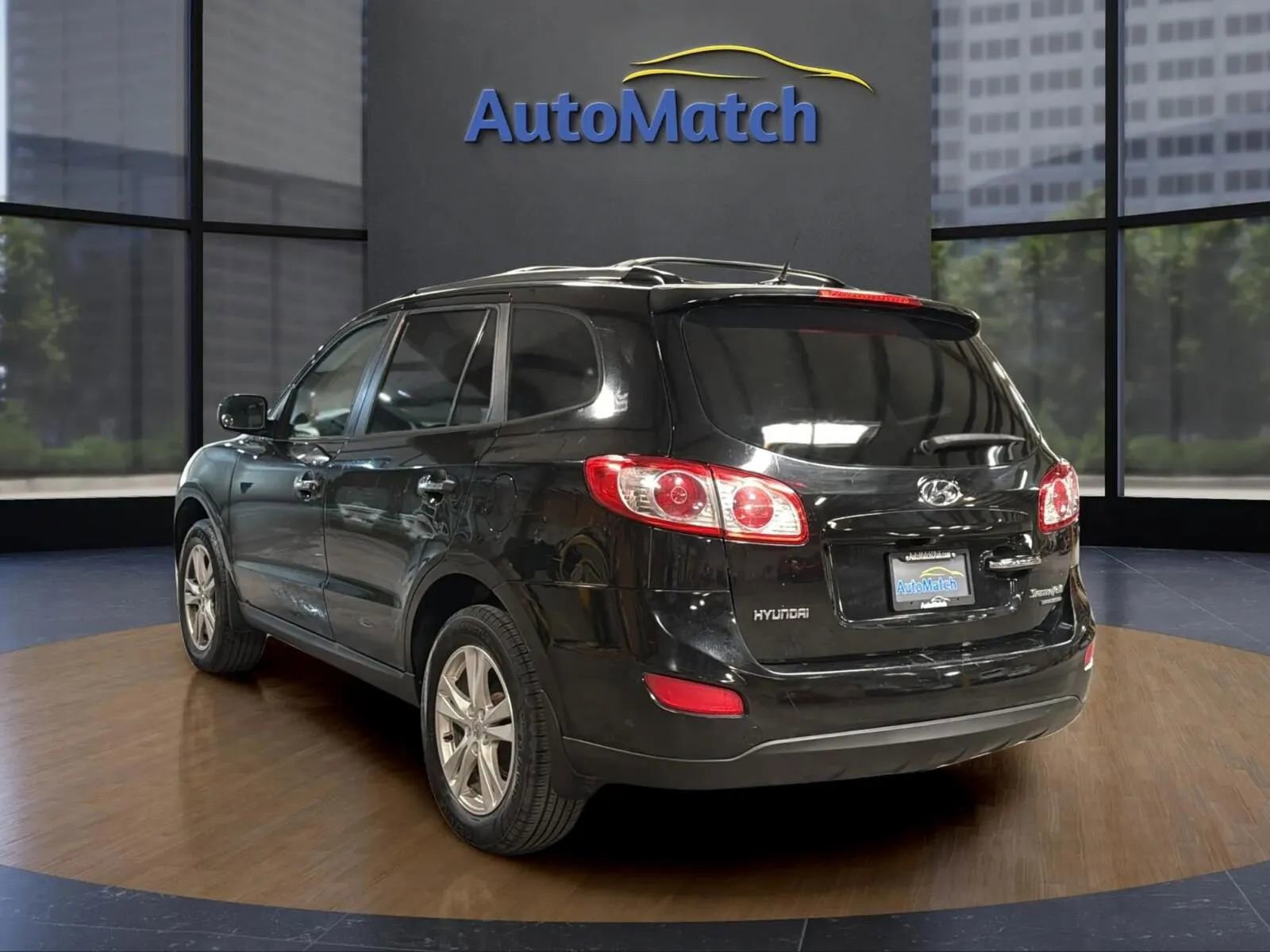 Used 2011 Hyundai Santa Fe Limited w/ Navigation Pkg 4 image 8
