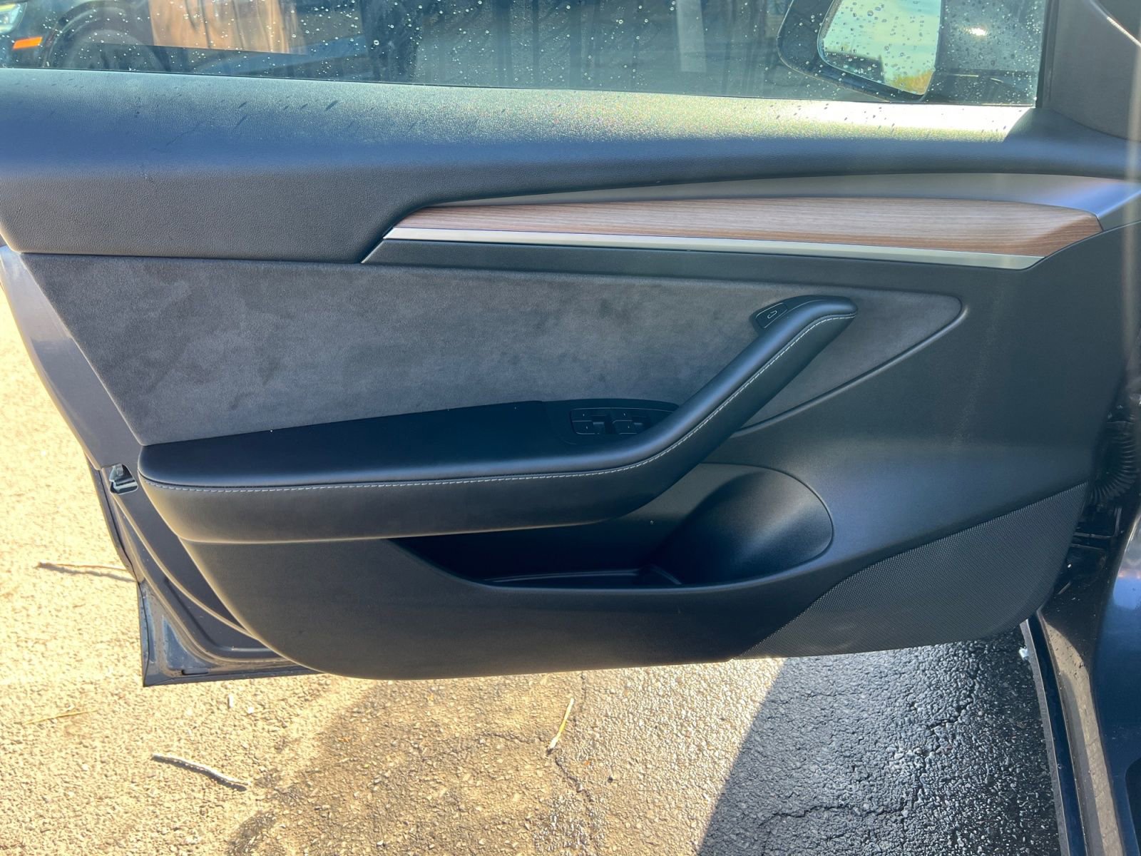 Used 2022 Tesla Model 3 Standard Range RWD image 19