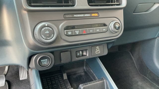 Used 2025 Ford Maverick Lariat AWD/4WD image 17