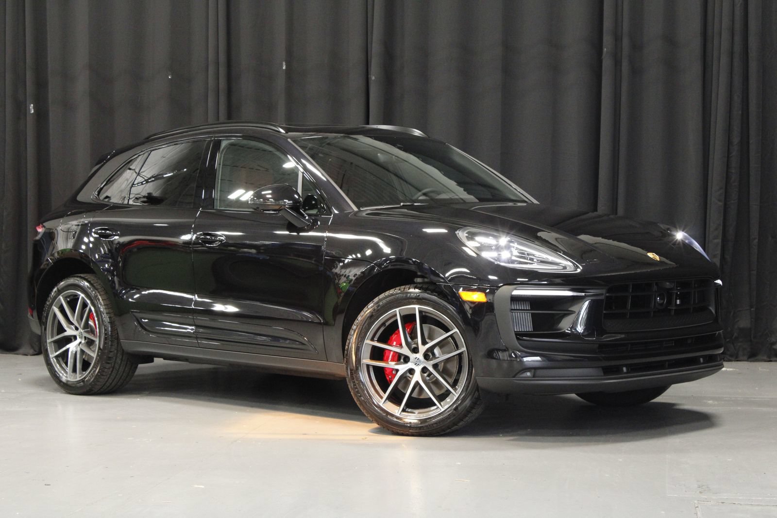 New 2026 Porsche Macan S AWD/4WD image 7