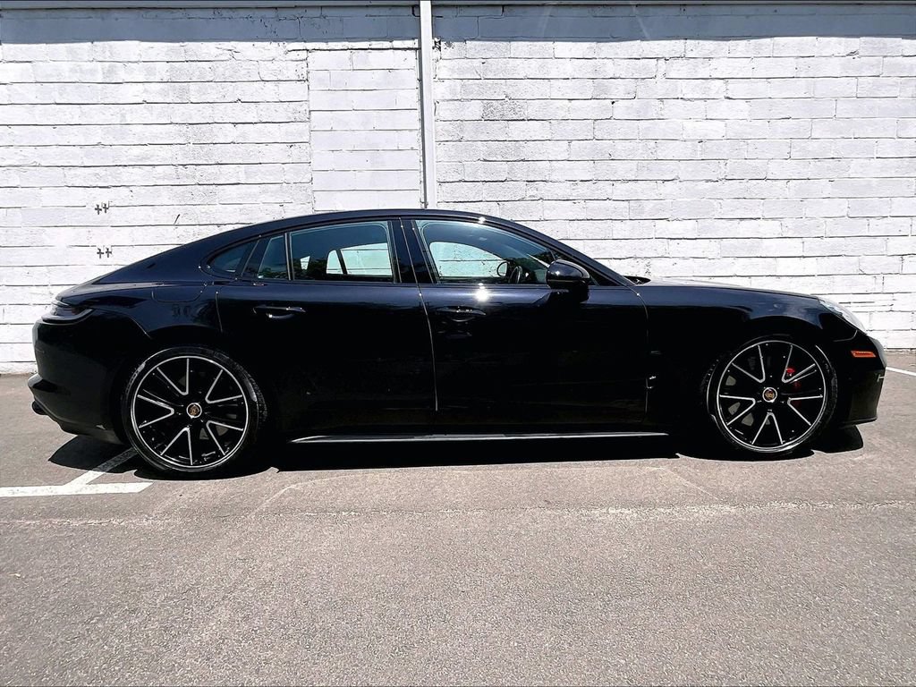 Certified 2022 Porsche Panamera GTS AWD/4WD image 6