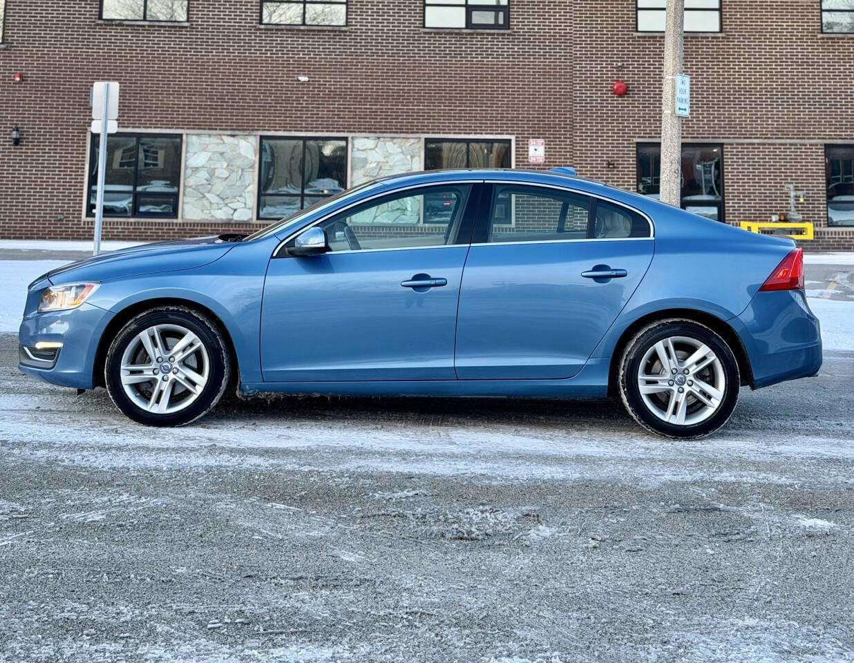 Used 2014 Volvo S60 T5 image 7