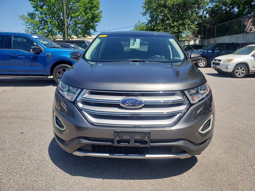 Used 2017 Ford Edge SEL w/ Equipment Group 201A AWD/4WD image 2
