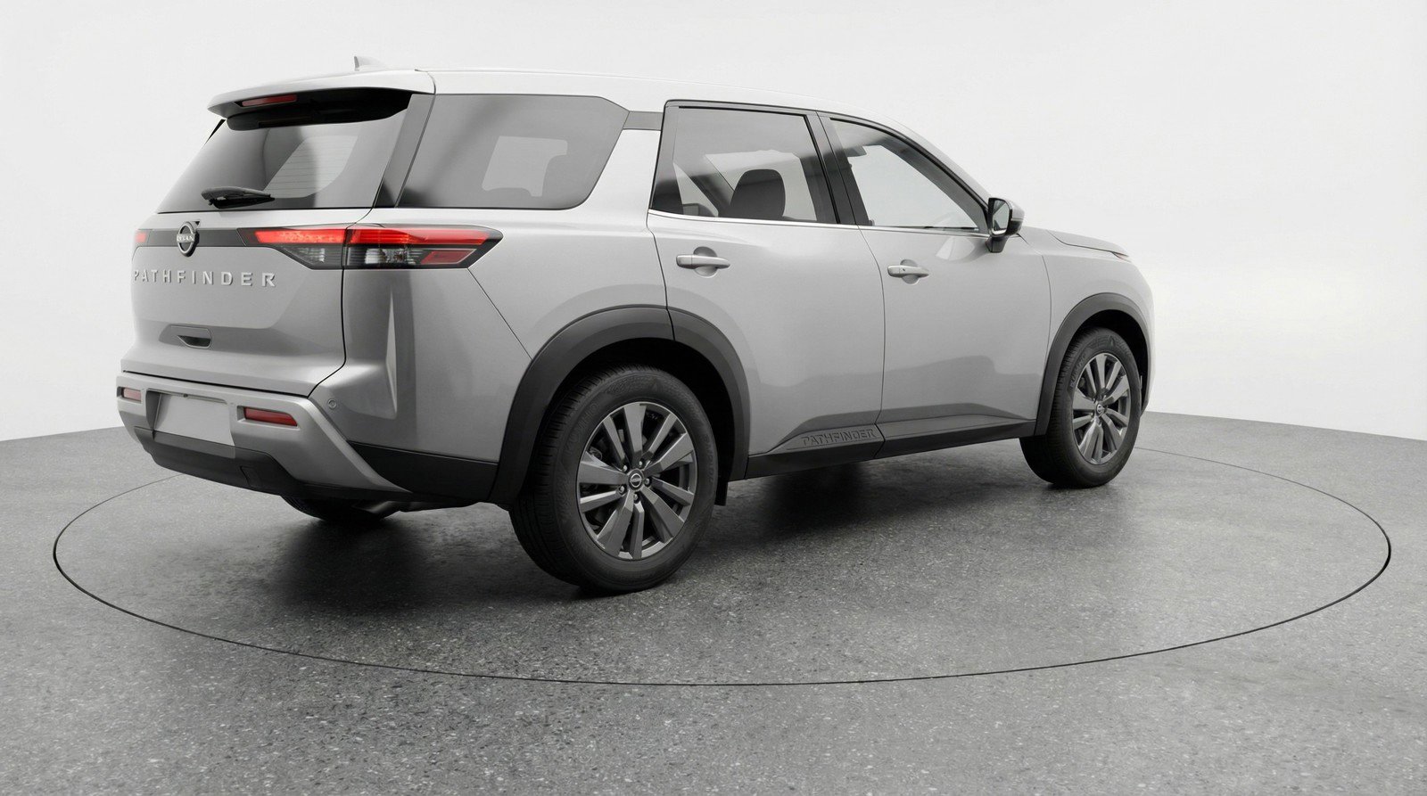 Used 2025 Nissan Pathfinder SV image 9