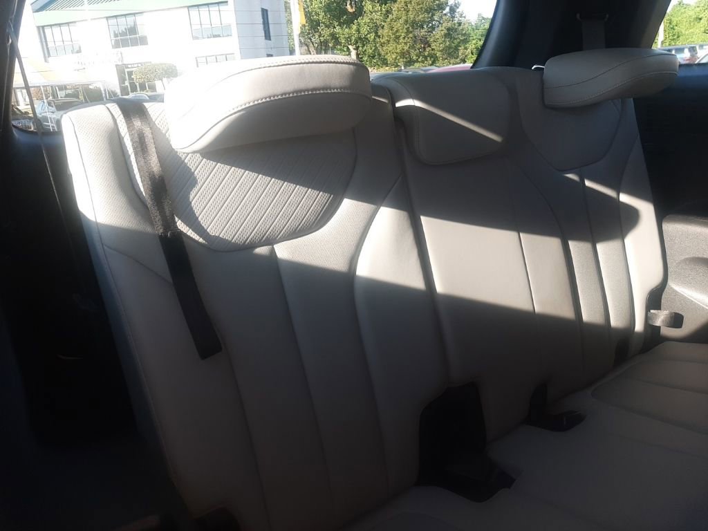 Used 2024 Hyundai Palisade SEL AWD/4WD image 14
