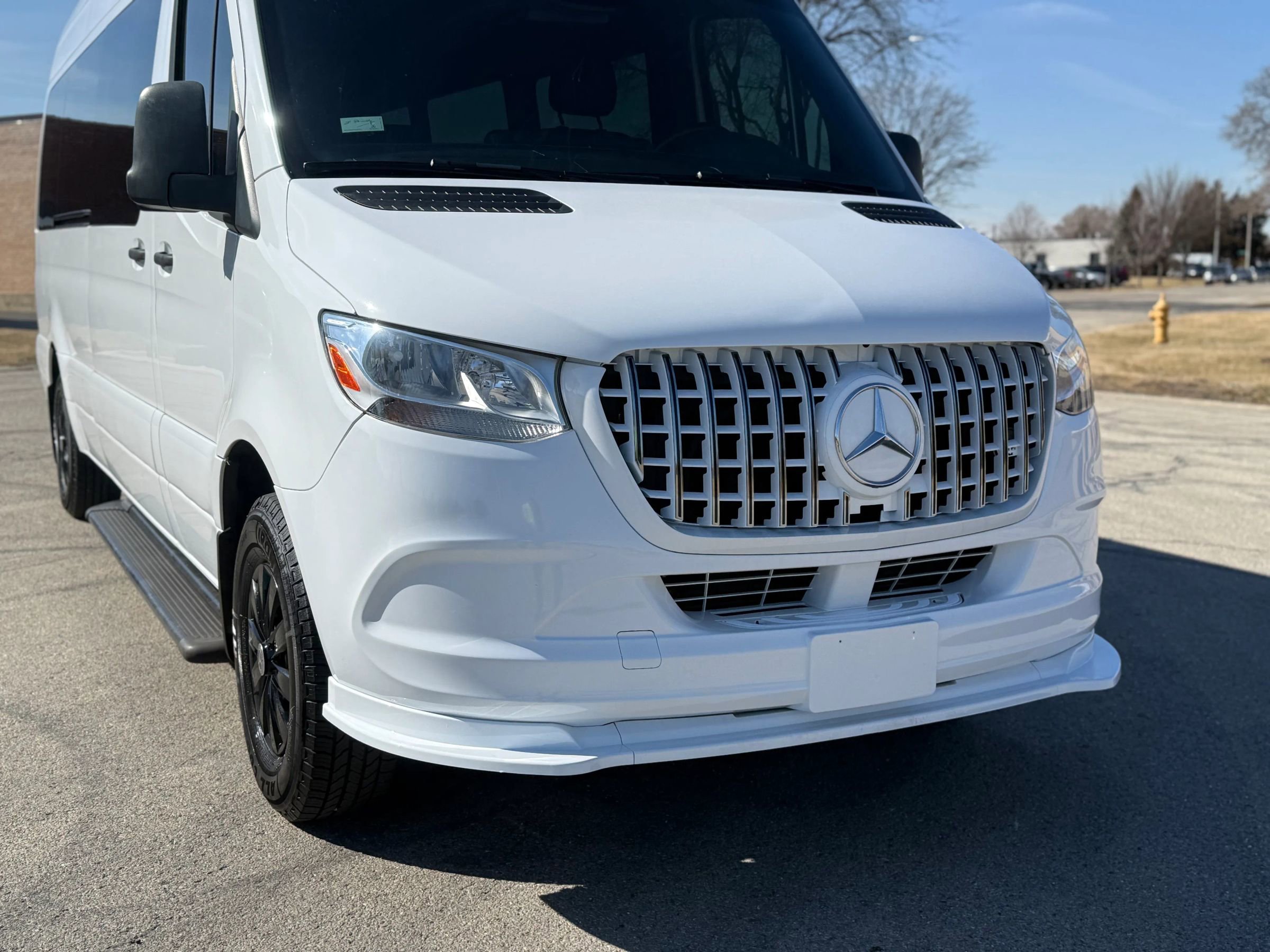 Used 2022 Mercedes-Benz Sprinter 2500 image 3