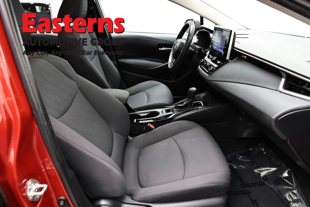 Used 2020 Toyota Corolla LE w/ LE Premium Package FWD image 24